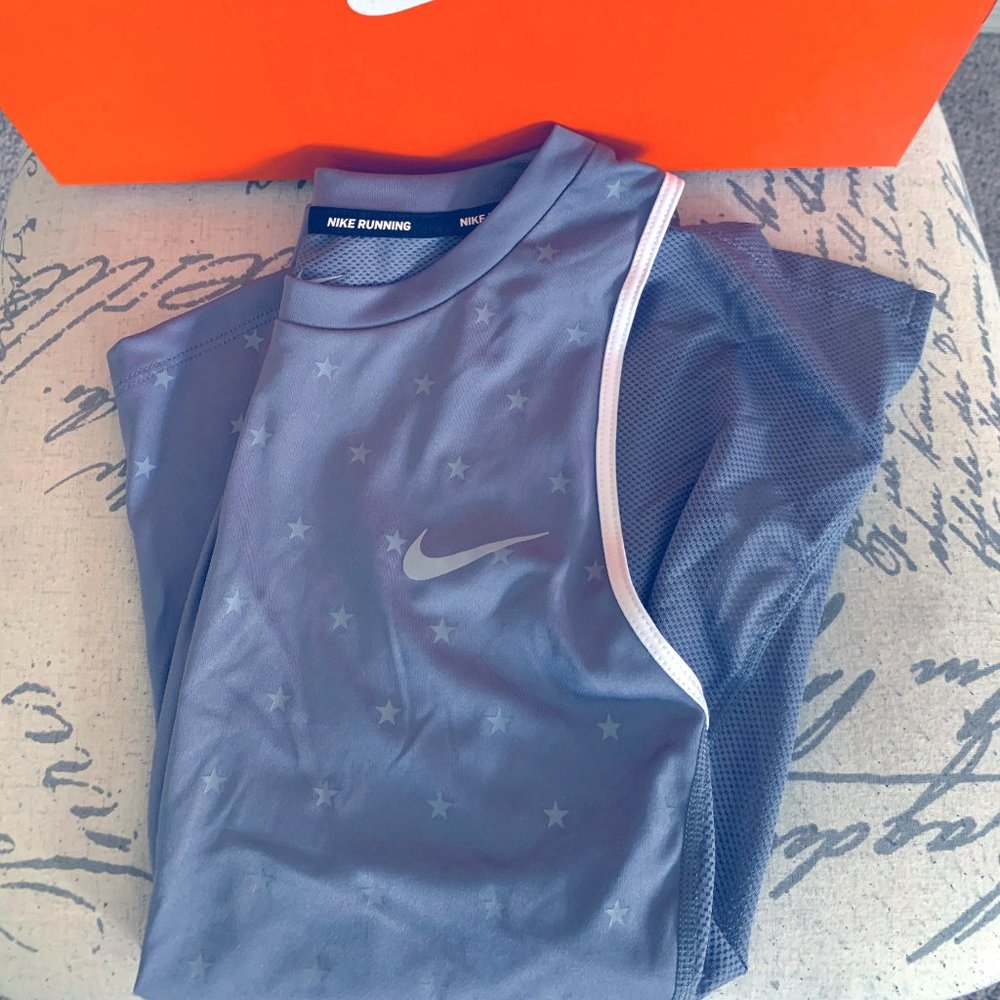 WOMENS NIKE Running Tank Top (Size SMALL)